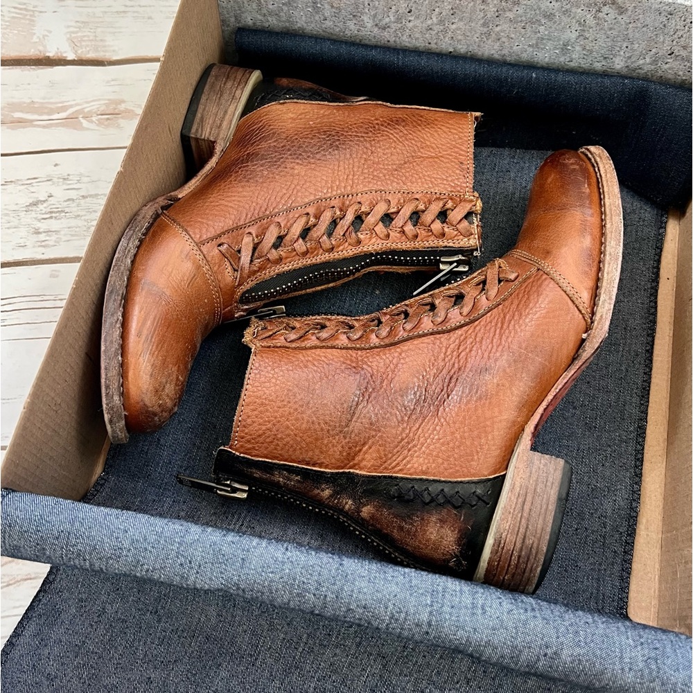 Freebird by Steven Brown Wales Bootie Size 7